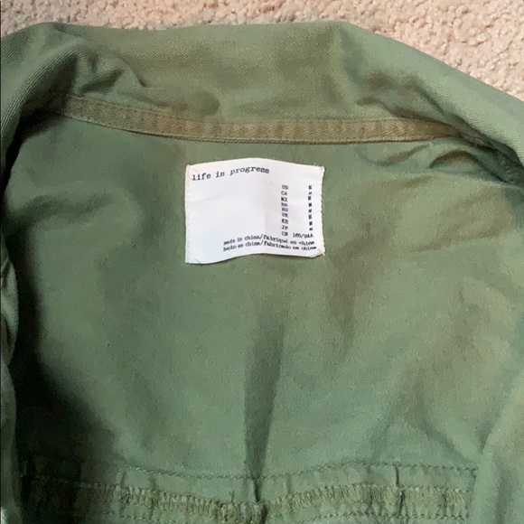 Green Jacket - Picture 2 of 2